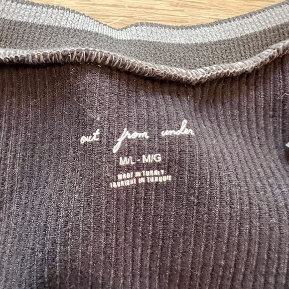 Urban Outfitters Go For Gold Black Seamless Crop Top-Size M - Picture 5 of 7